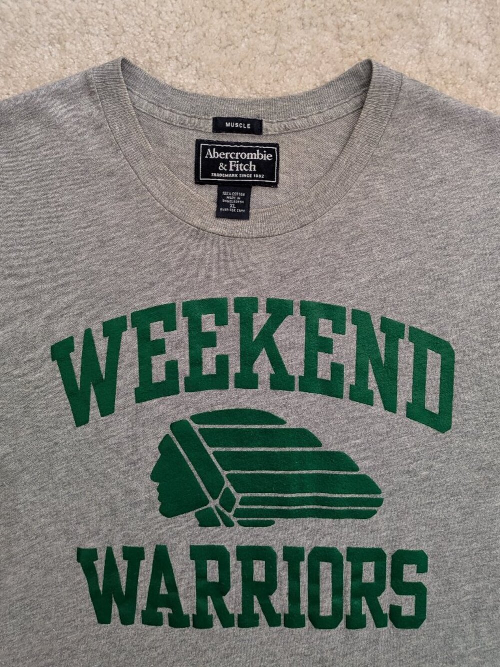 Vintage Abercrombie & Fitch gray t-shirt Y2K - Picture 3 of 5